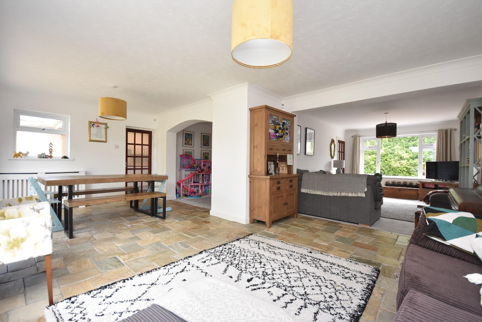20 Knowbury Avenue, Penarth, CF64 5RX